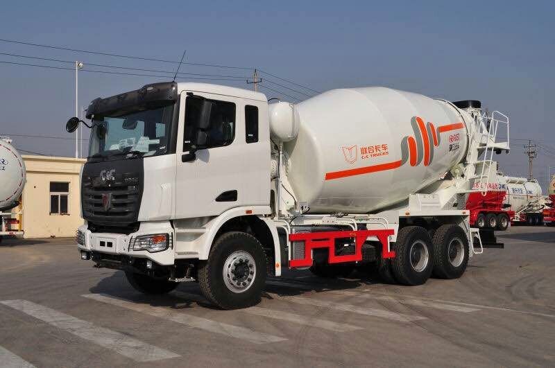 聯合重卡15方攪拌車