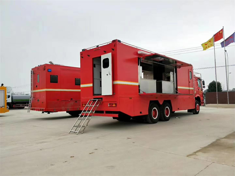 東風(fēng)可移動(dòng)飲食保障車