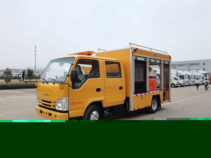 五十鈴雙排救險(xiǎn)車