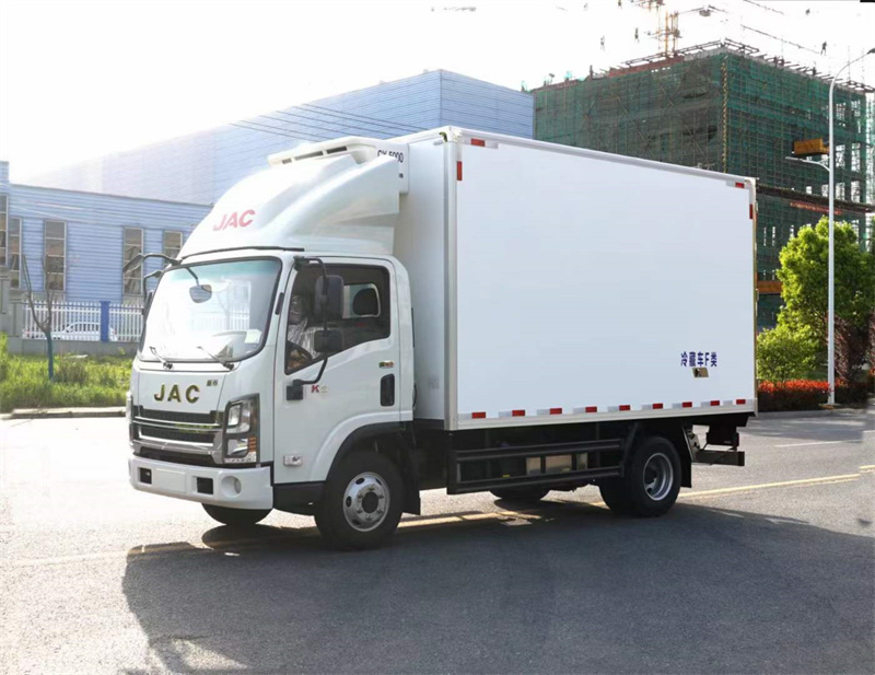 藍(lán)牌江淮威鈴18.5方冷藏車(chē)