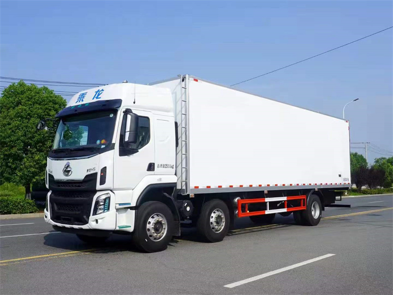 廣西柳汽乘龍H5小三軸冷藏車(chē)