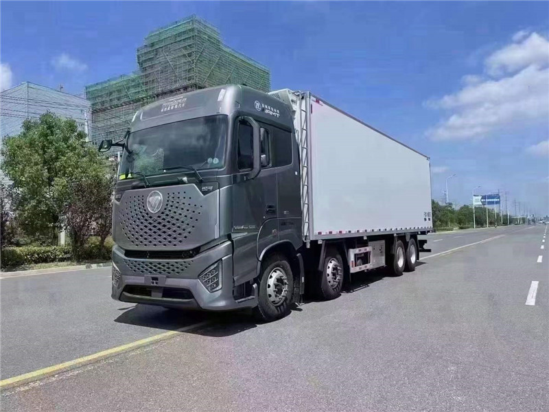 福田歐曼銀河?科技型9.6米冷藏車(chē) 